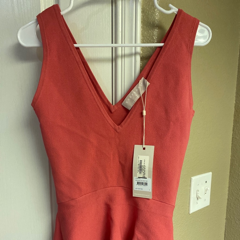 Flitting new top